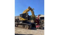 2015 Komatsu XT460L-3 Feller Buncher